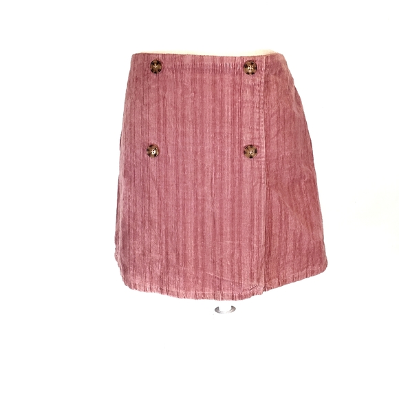 wild fable Dresses & Skirts - Wild fable faux button skirt